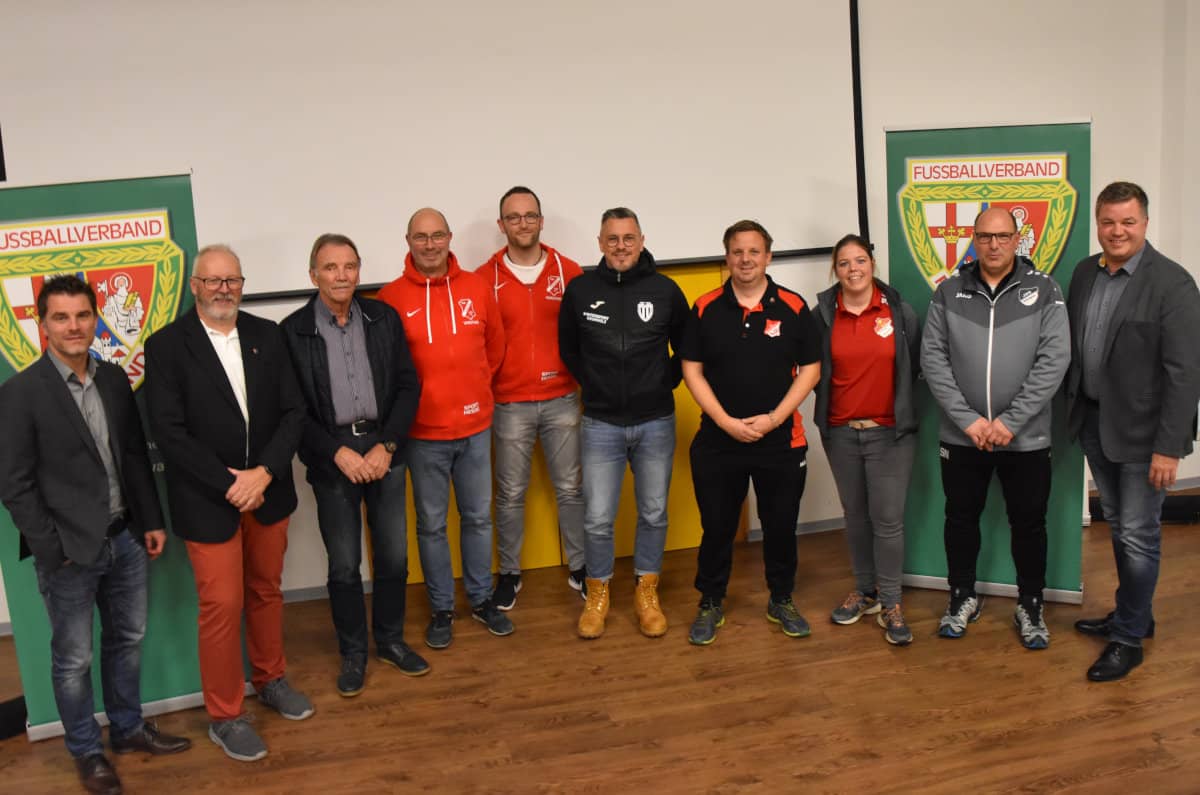 Mirko Schopp erhält den Ehrenamtspreis des Fußballverbandes Rheinland